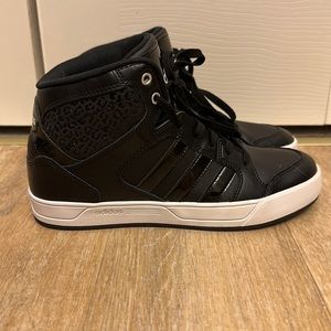 Adidas Hightop sneakers